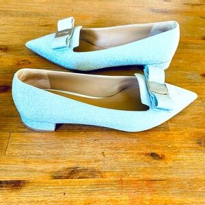 Salvatore Ferragamo vara Silver Glitter pumps with Bow